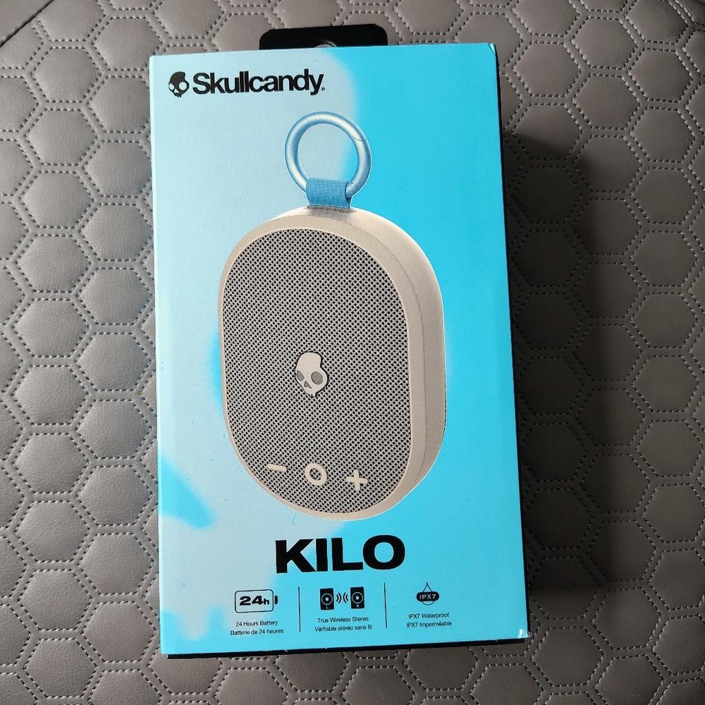 Skullcandy Kilo Bluetooth Portable Speaker Waterproof 24hr Battery Light gray